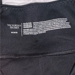 PINK athletic leggings with pockets